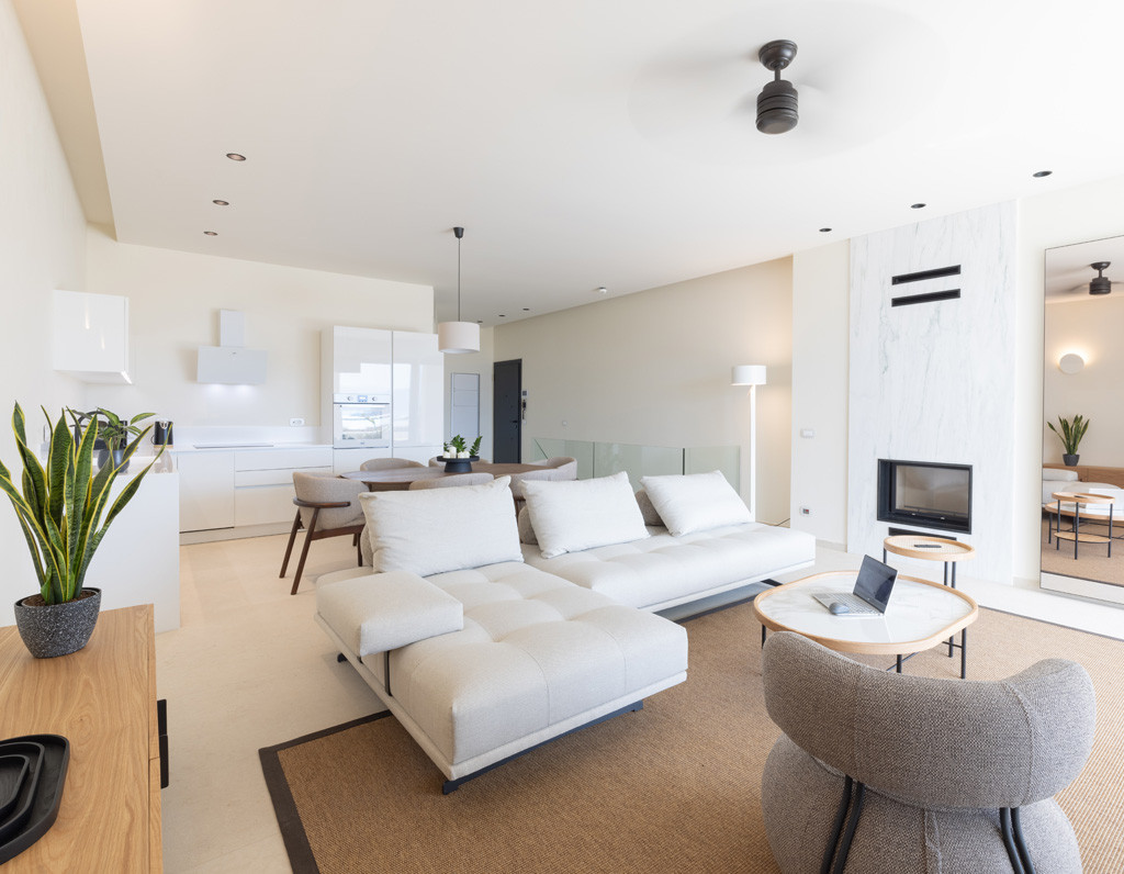 GRAND MAISONETTE WITH SEA VIEW