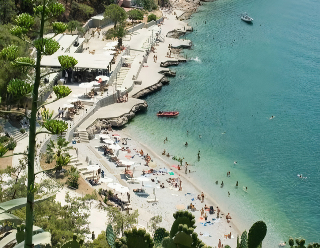 ΚΟΝΤΙΝΕΣ ΠΑΡΑΛΙΕΣ